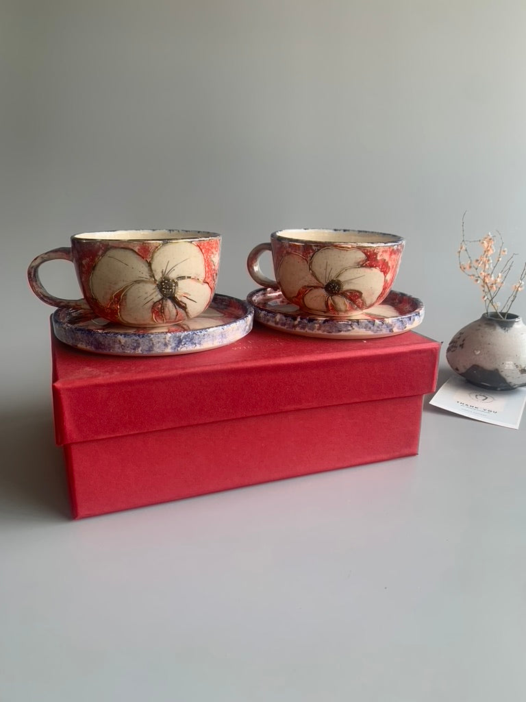Lily - Cup and Saucers