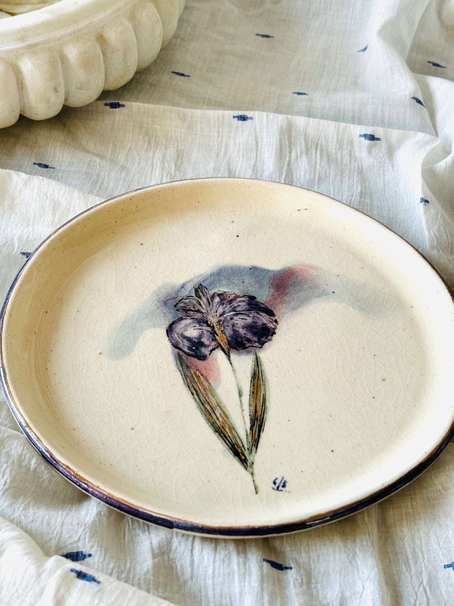 Iris - 8" Plate