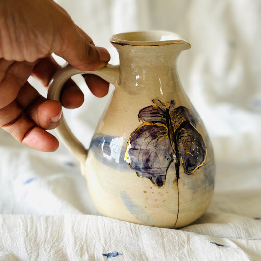 Iris - Milk Pourer/ Vase