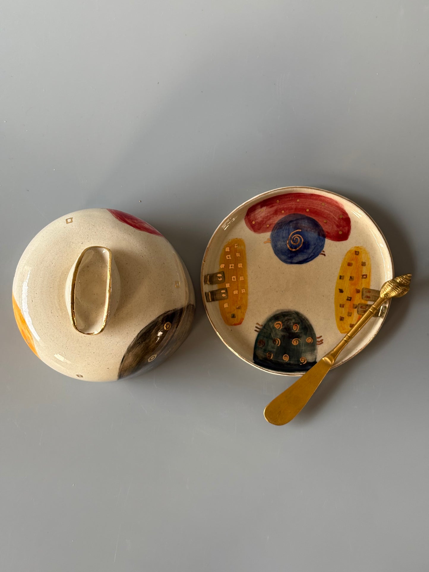 Abstract Butter Dish 3 with Brass Butter Knife