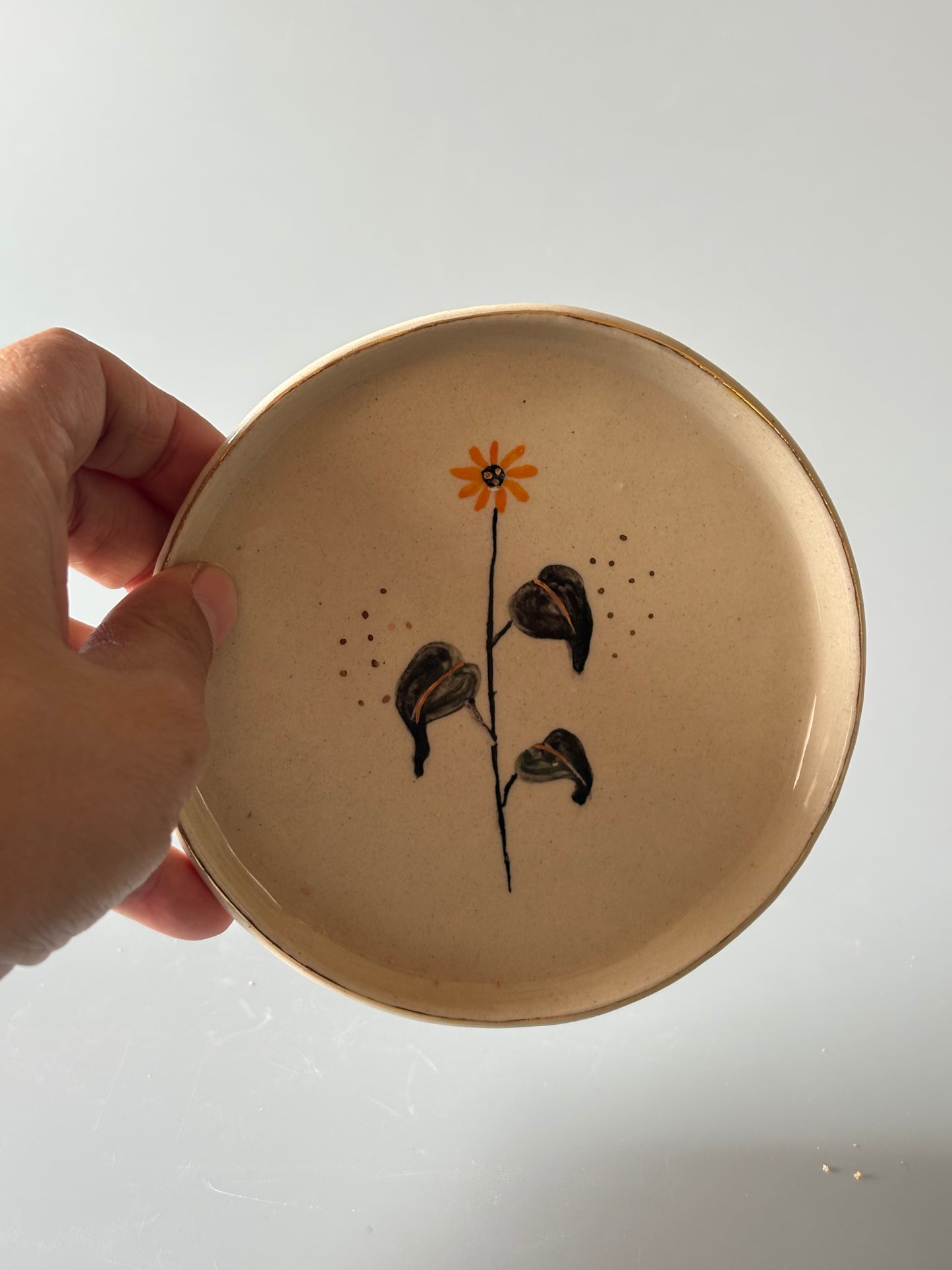 Set of 2: Sunflower Cake Plates