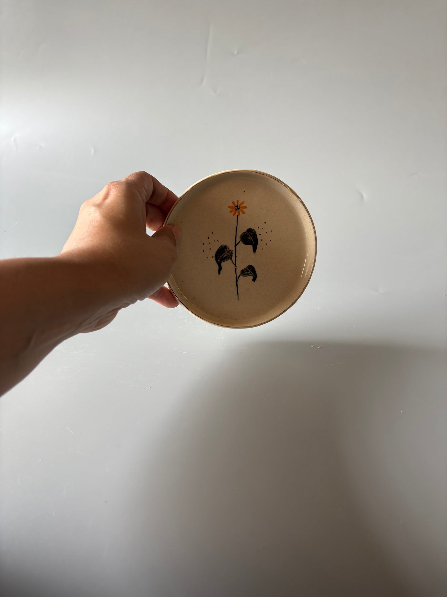 Set of 2: Sunflower Cake Plates