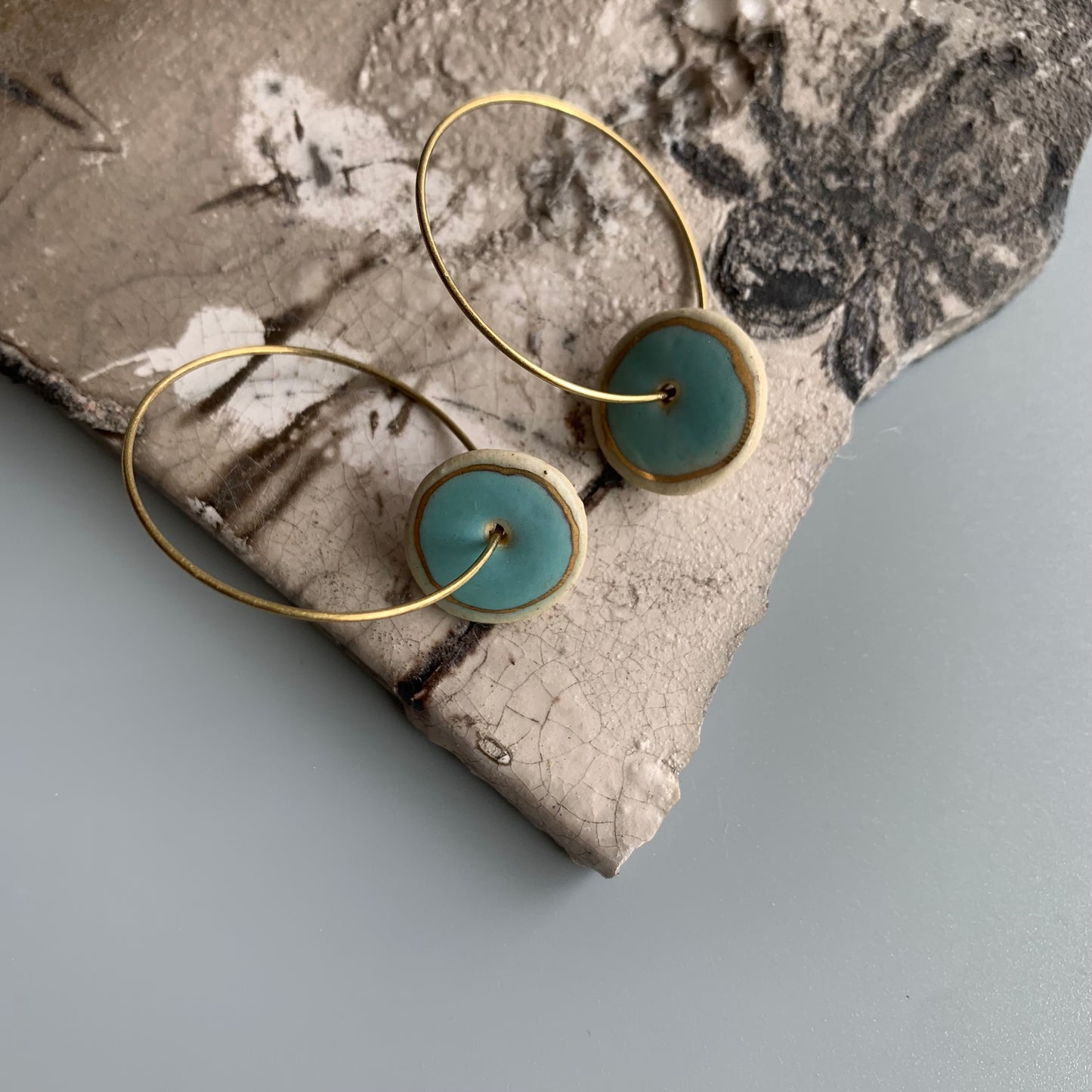 Saaz in 24 Karat Gold
