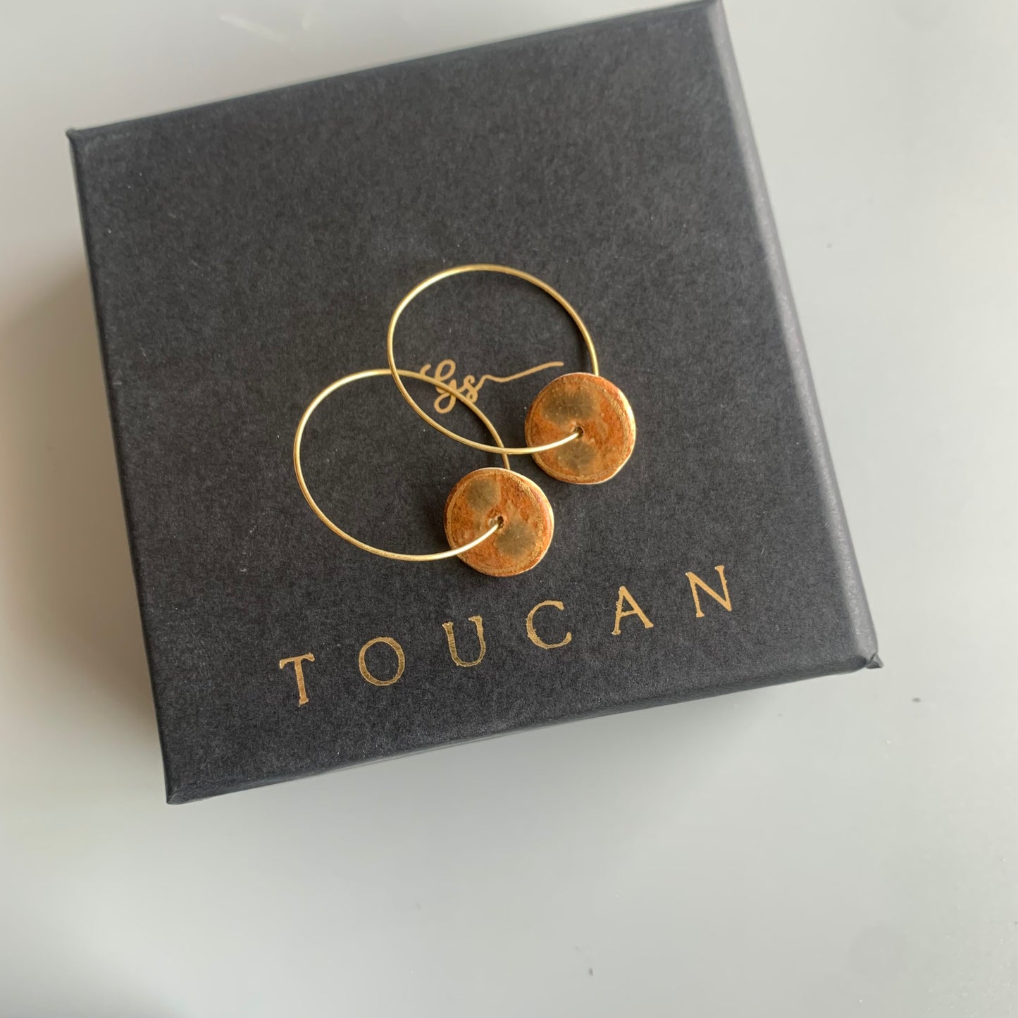 Saaz in 24 Karat Gold