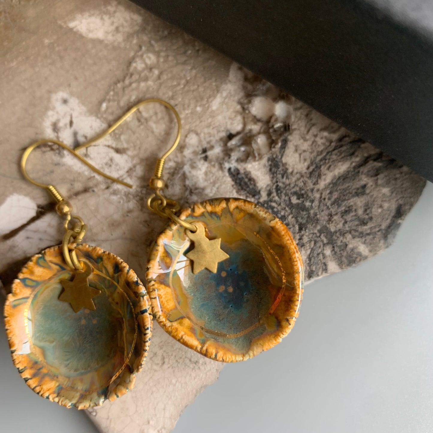 Oyster Shell in 24 Karat Gold