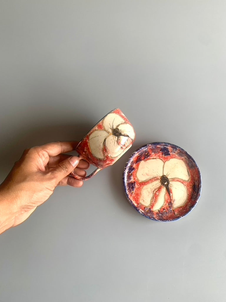 Lily - Cup and Saucers