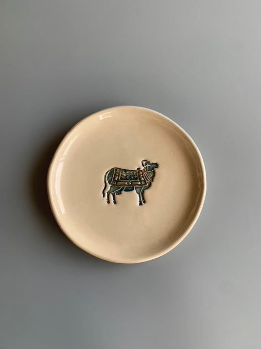 Nandi - 7" White