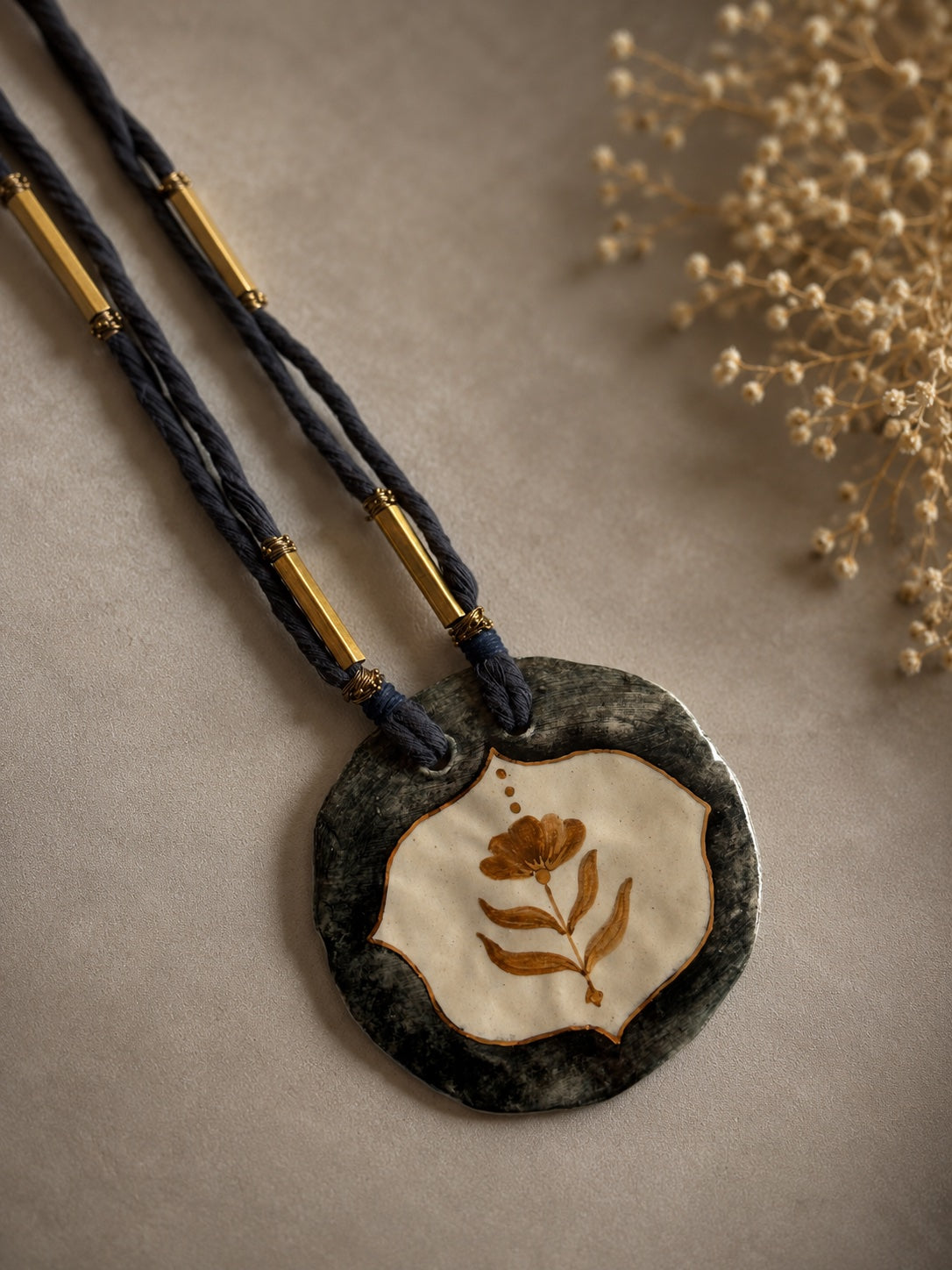 Mughal Leaf (8) 24K