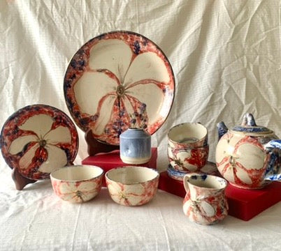 Lily Dinner Plate