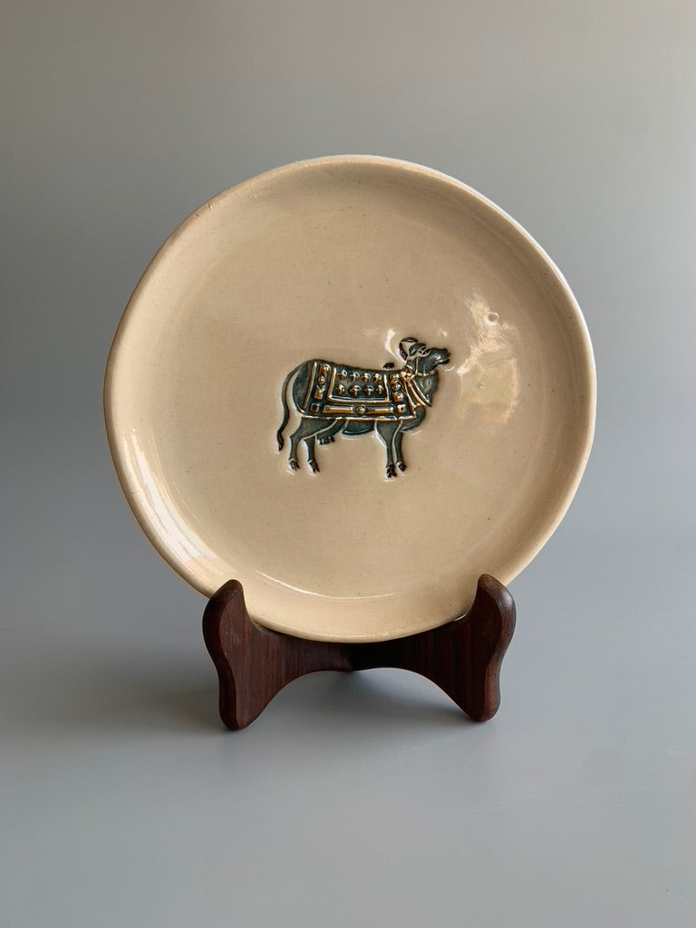 Nandi - 7" White