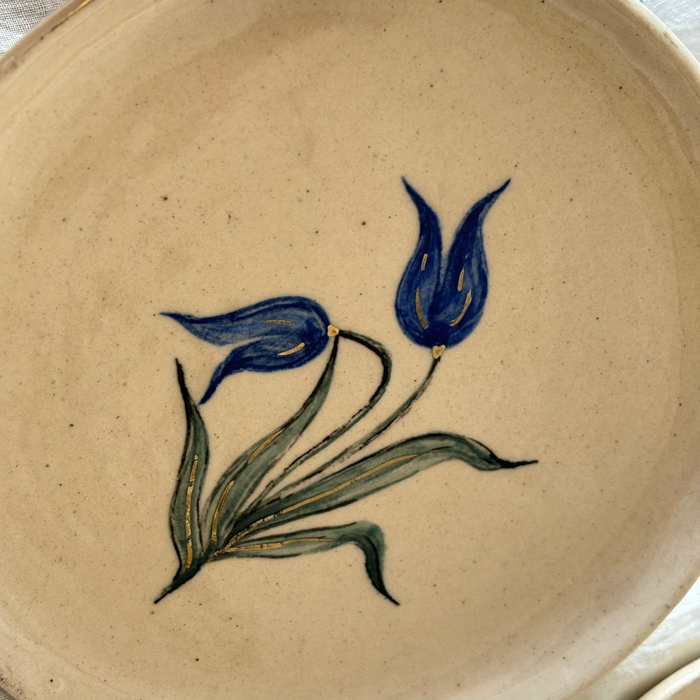 Set of 2: Tulip Cake Plates