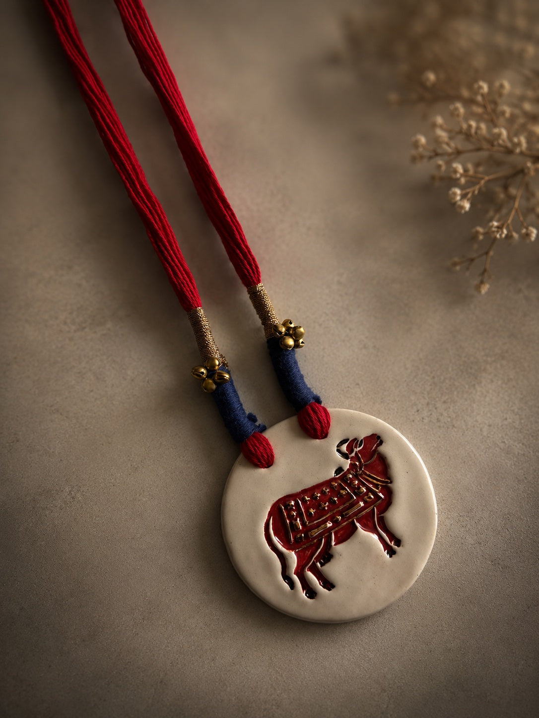 Pichwai White and Red 24K