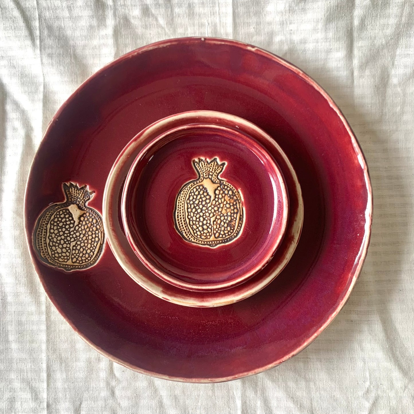 Pomegranate Dinner Plate