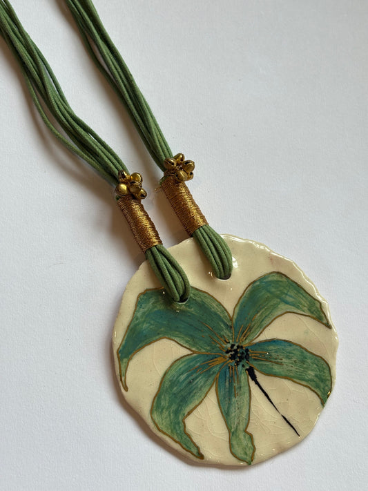Lily Green 24K