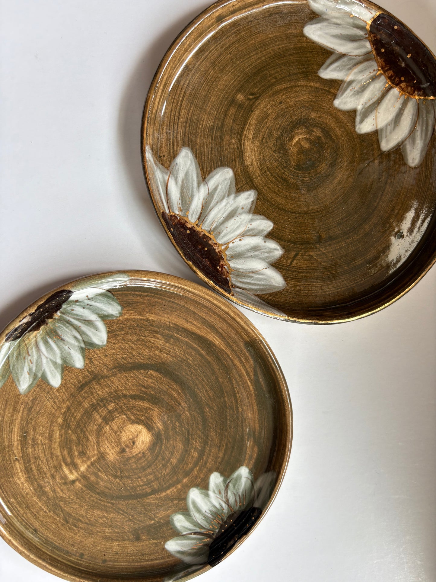 Green Sunflower Cake Plates