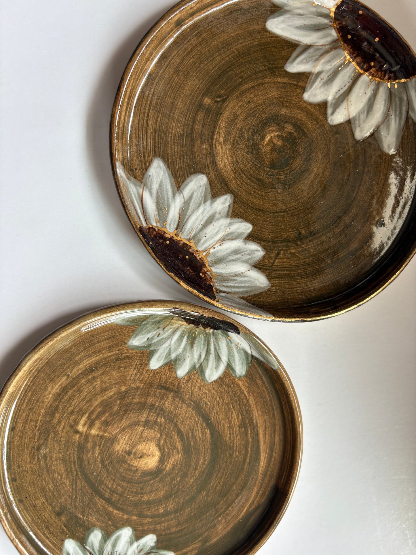 Green Sunflower Cake Plates
