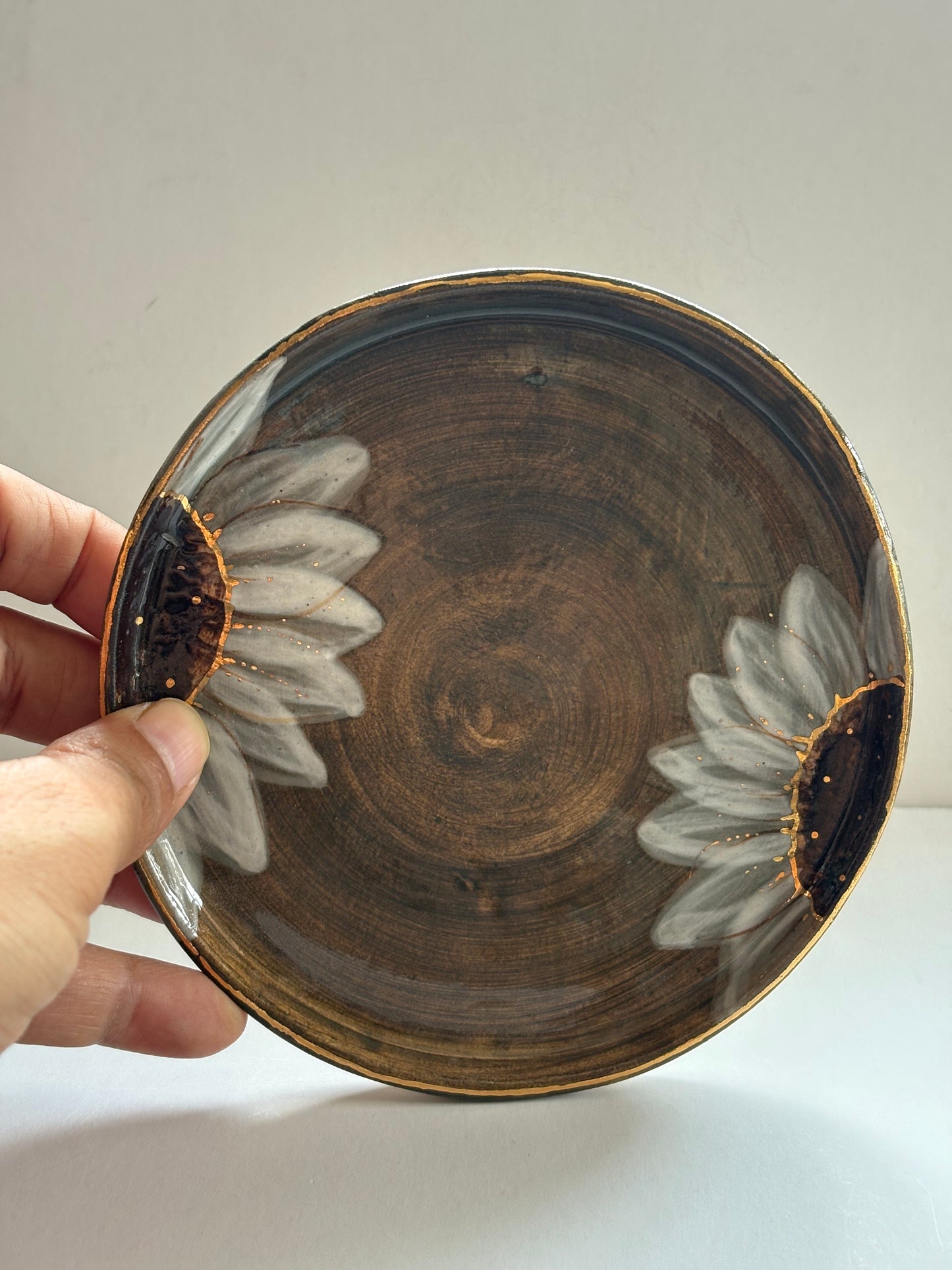 Green Sunflower Cake Plates