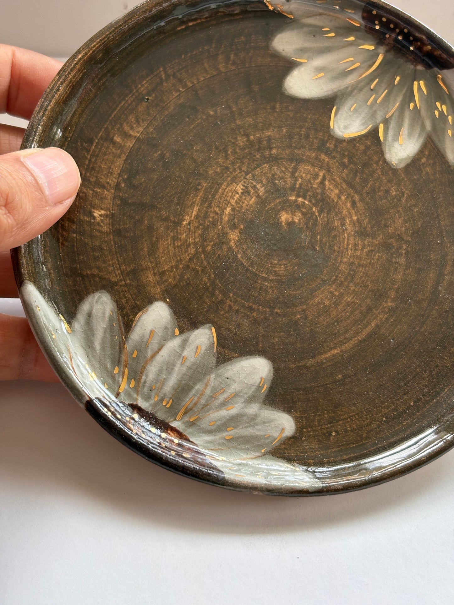 Green Sunflower Cake Plates