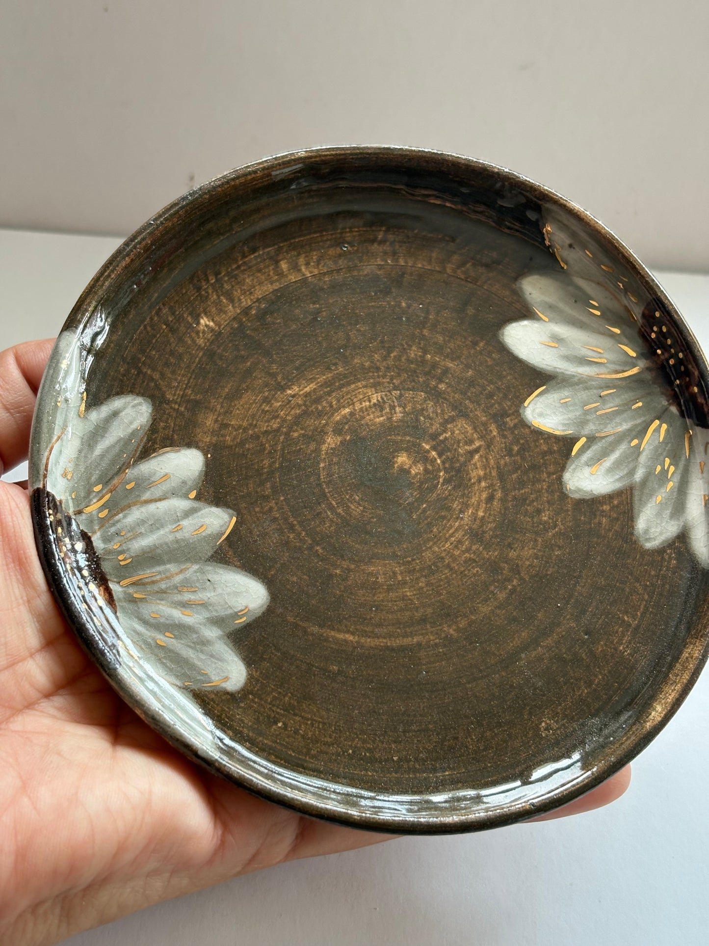 Green Sunflower Cake Plates