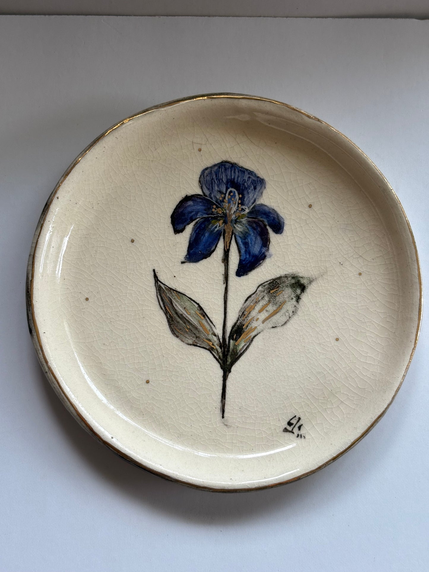 Iris Cake Plate