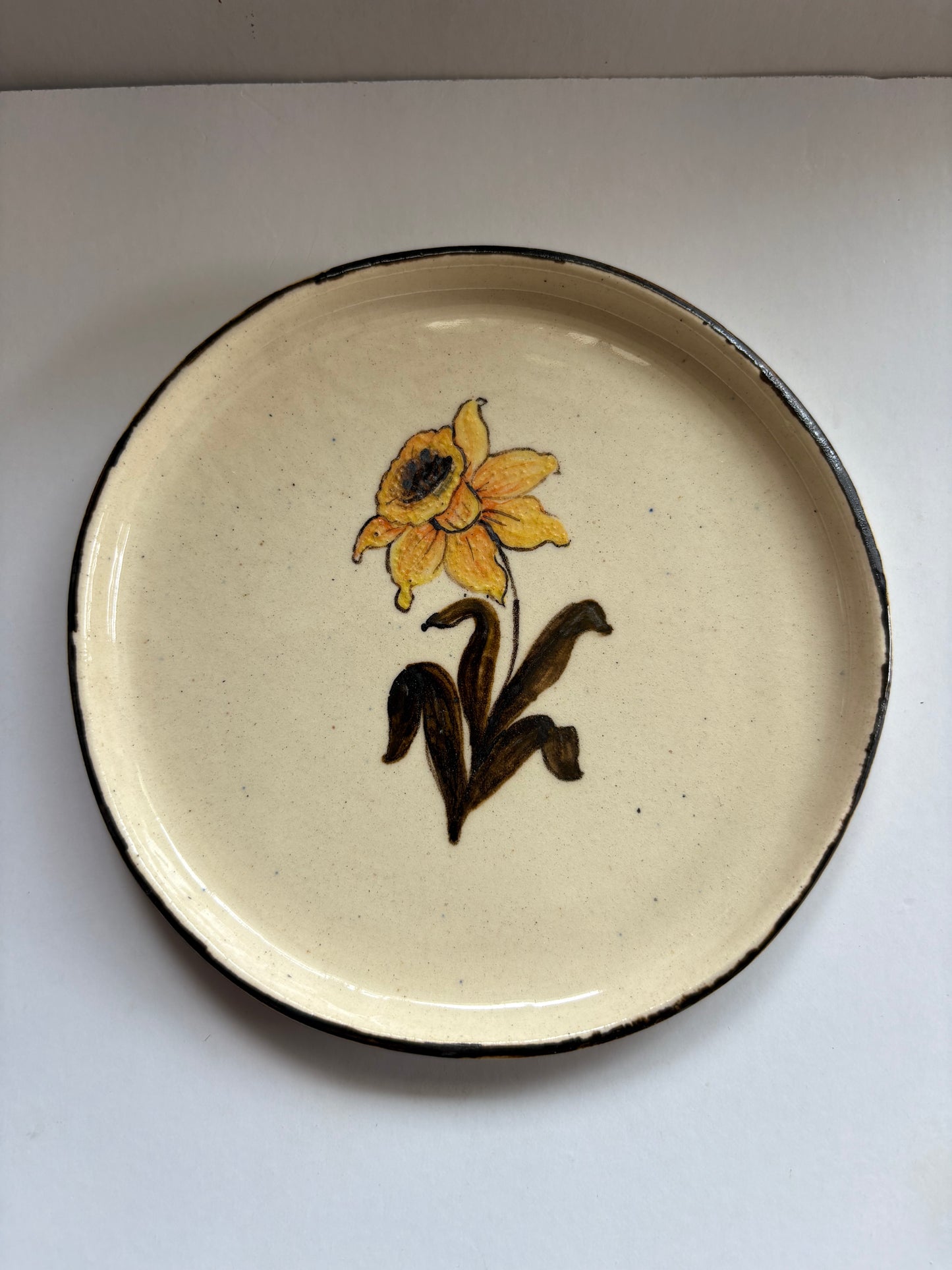 Dafodil Cake Plate