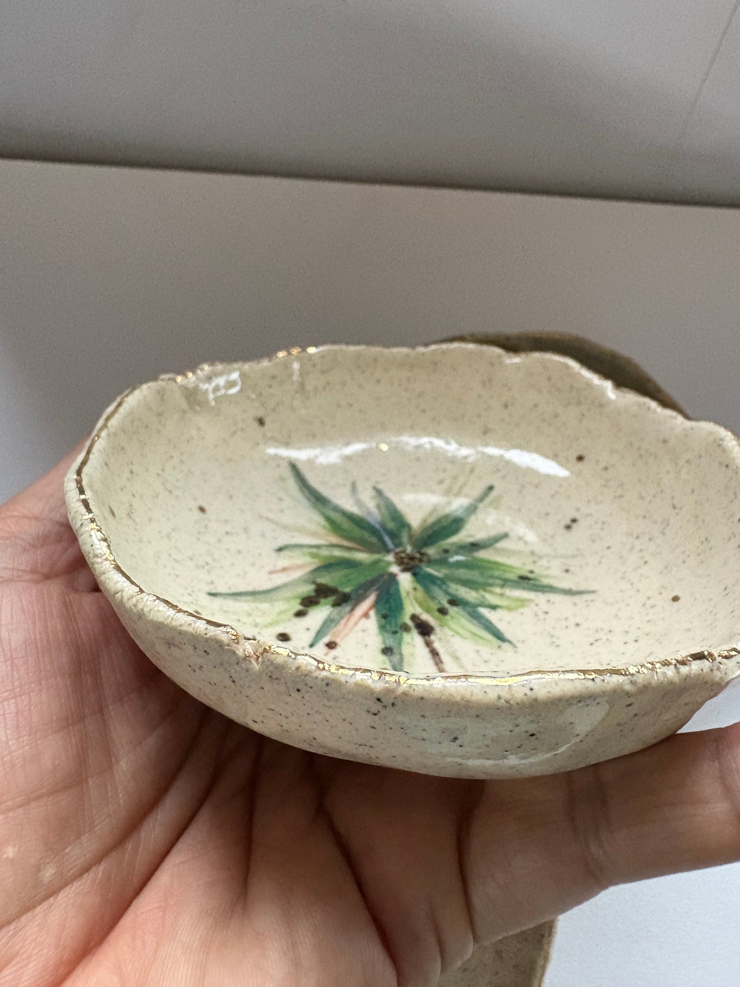 Assorted Flowers Speckles Tapas Bowl
